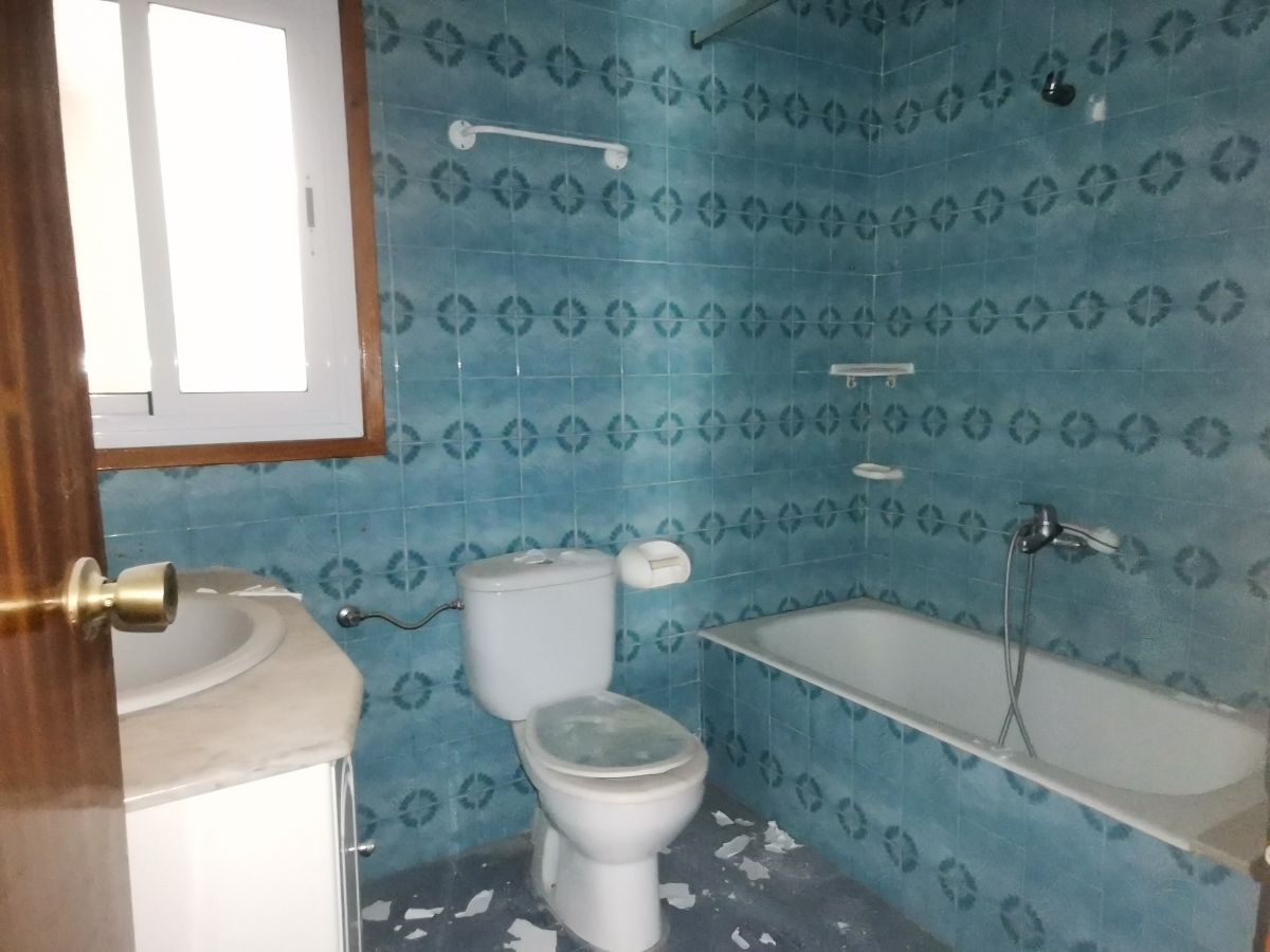 For sale of flat in Macael