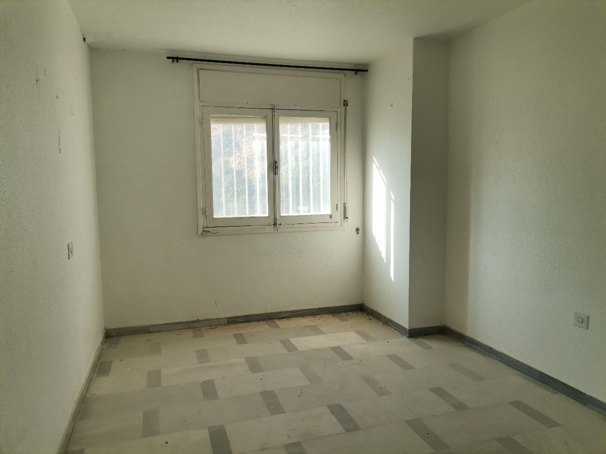 For sale of flat in Macael
