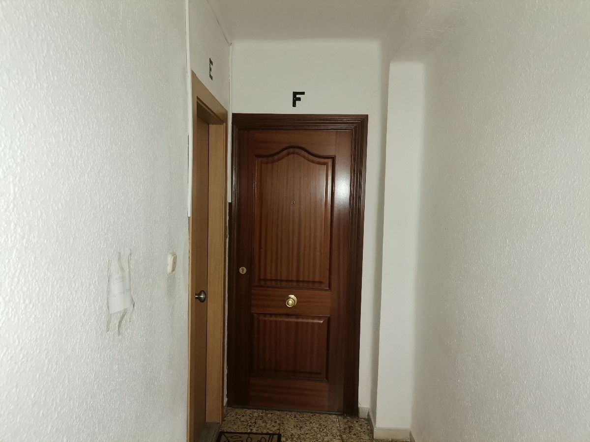 For sale of flat in Macael