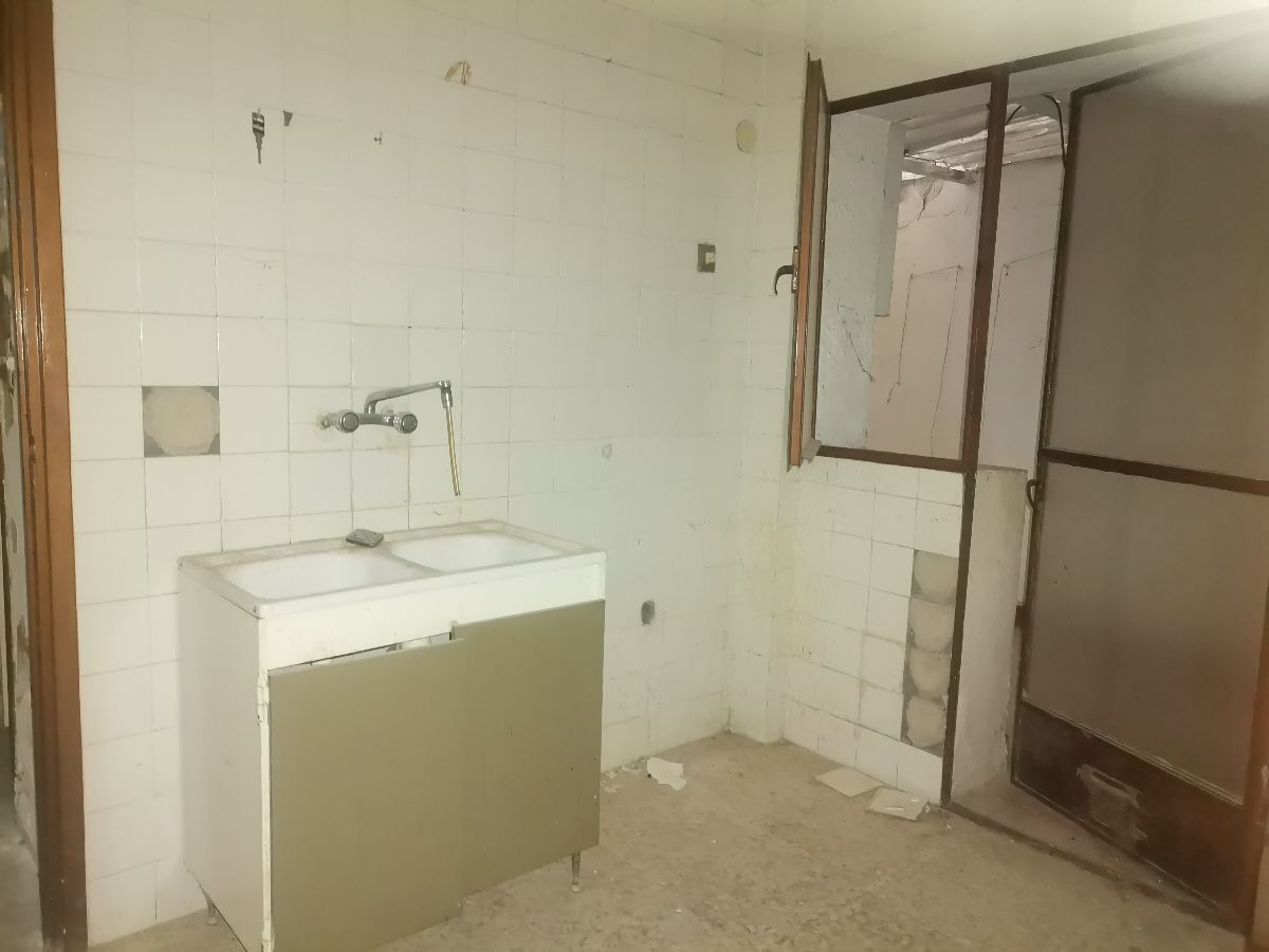 For sale of flat in Macael
