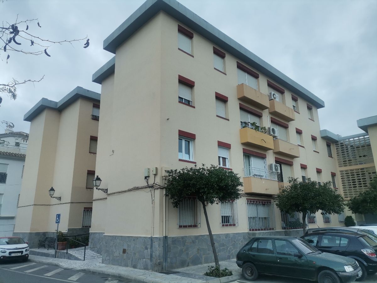 For sale of flat in Macael