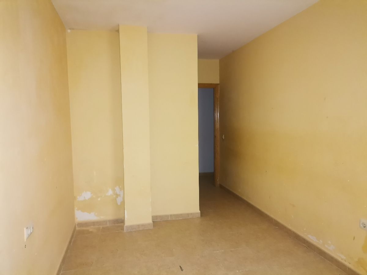 For sale of flat in Olula del Río