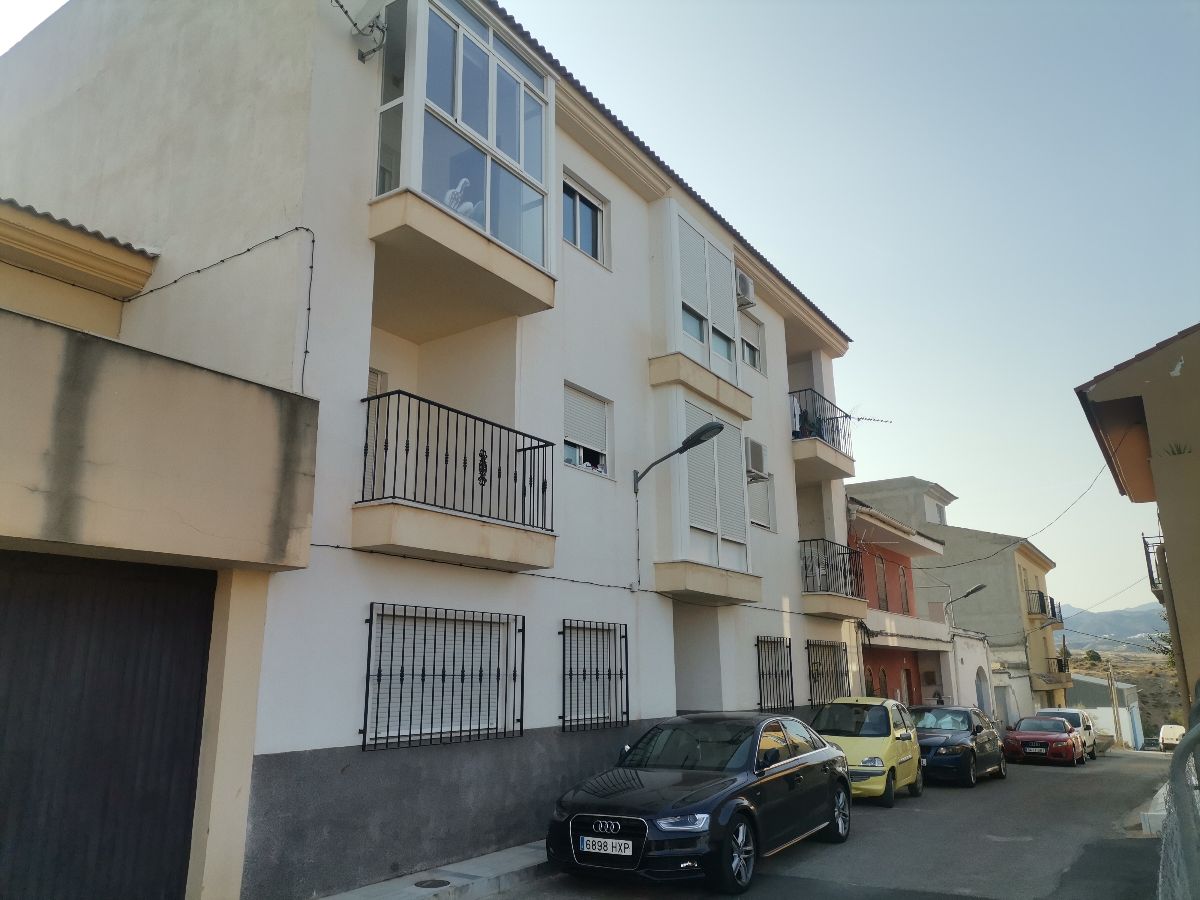 For sale of flat in Olula del Río