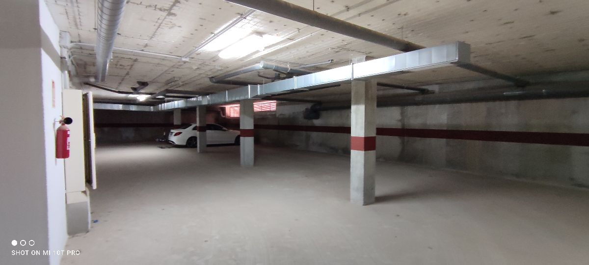 For sale of garage in Albox