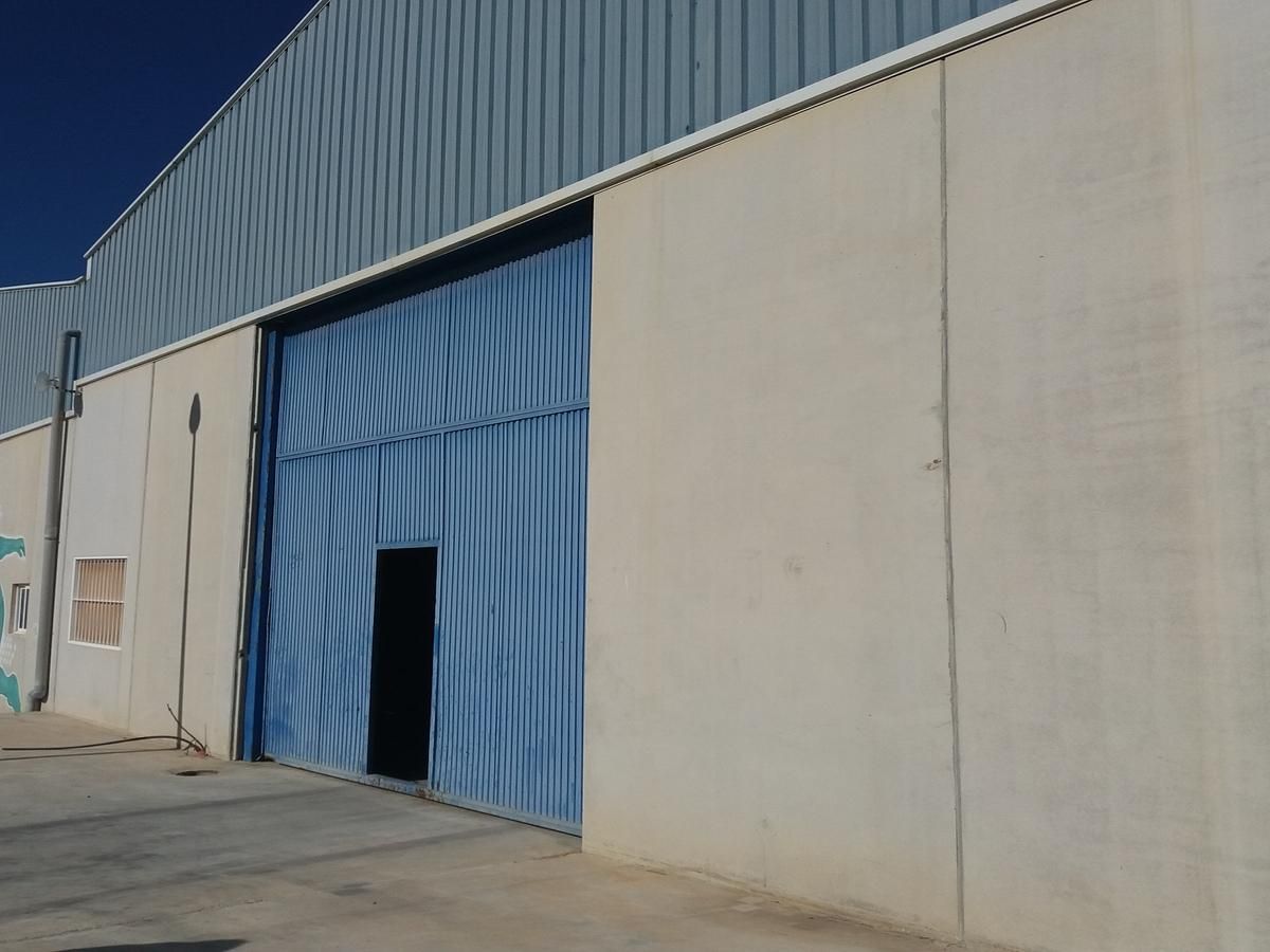For sale of industrial plant/warehouse in Cantoria