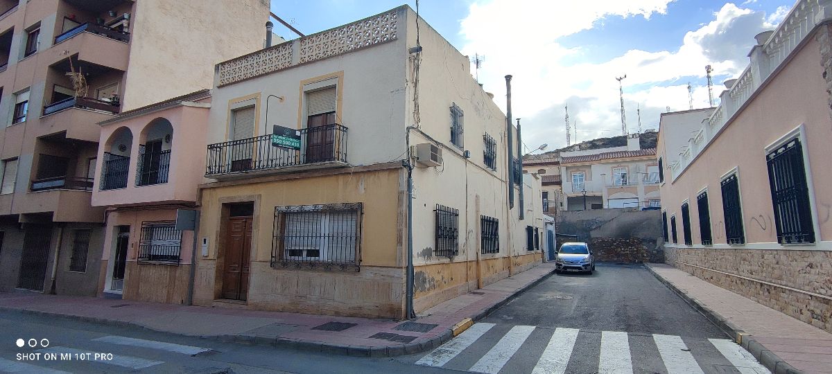 For sale of house in Albox
