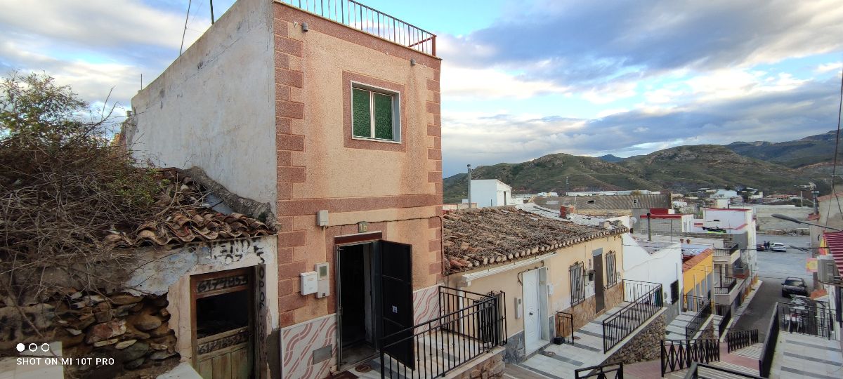 For sale of house in Olula del Río