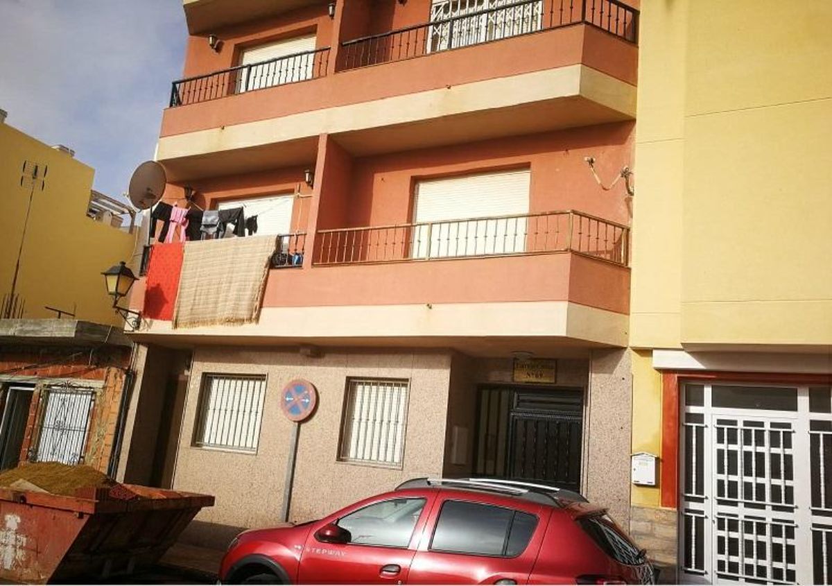 For sale of flat in Garrucha