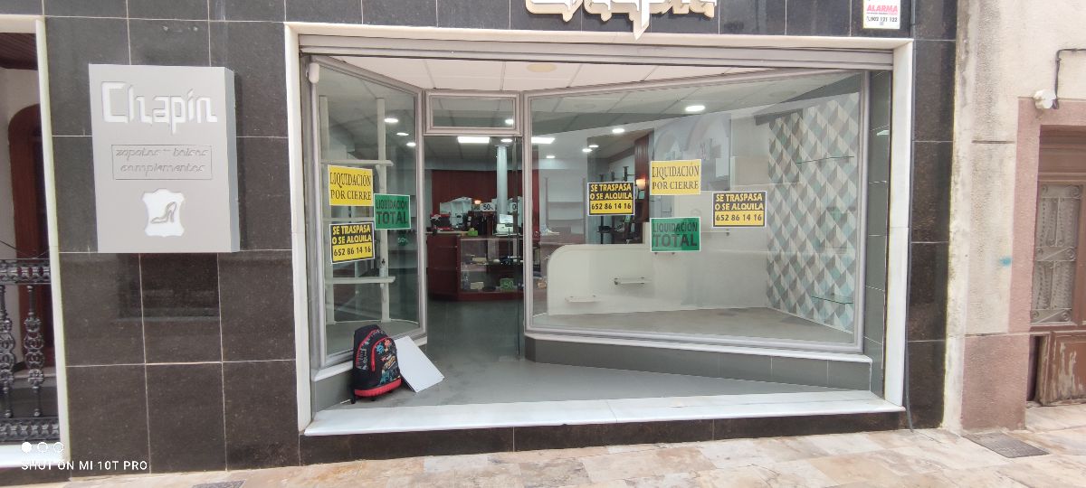 For rent of commercial in Albox