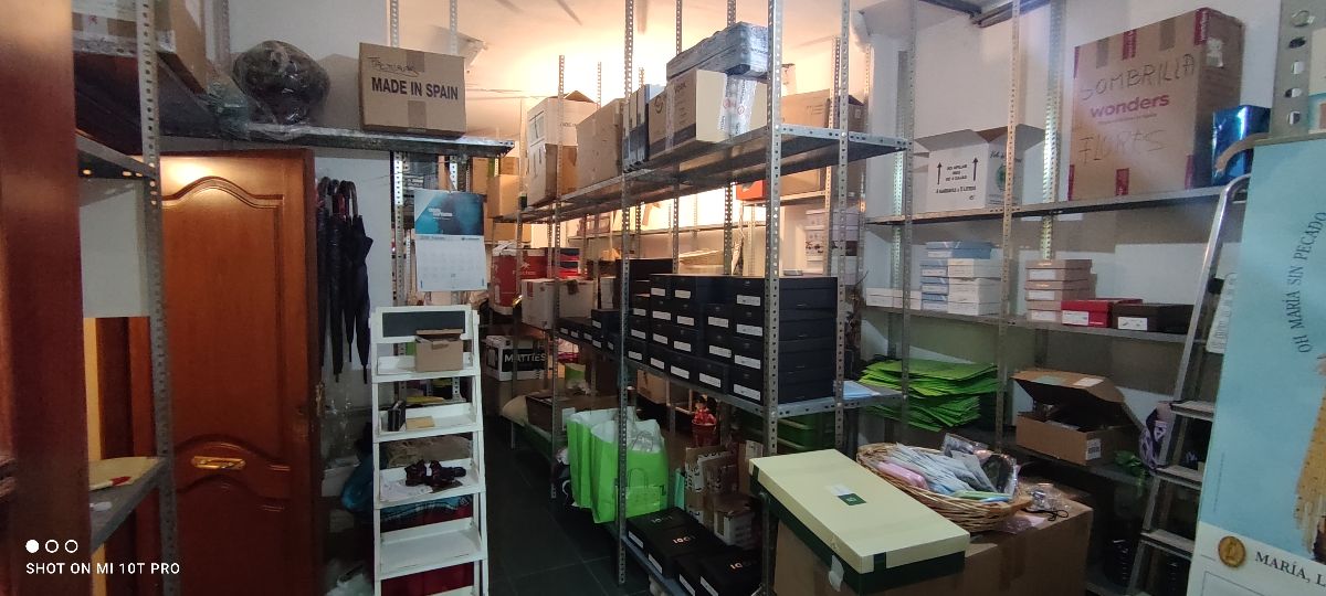 For rent of commercial in Albox