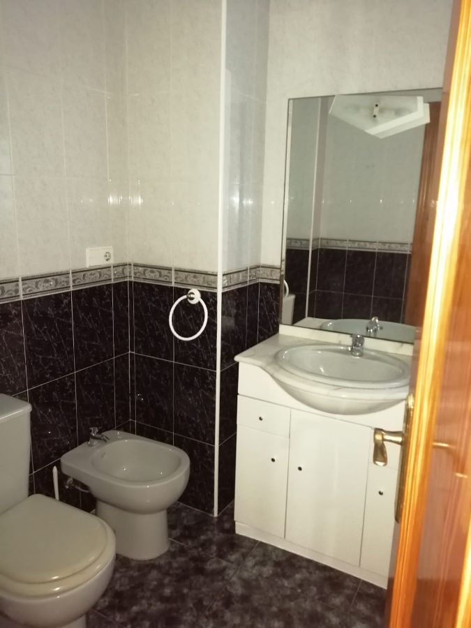 For sale of flat in Olula del Río
