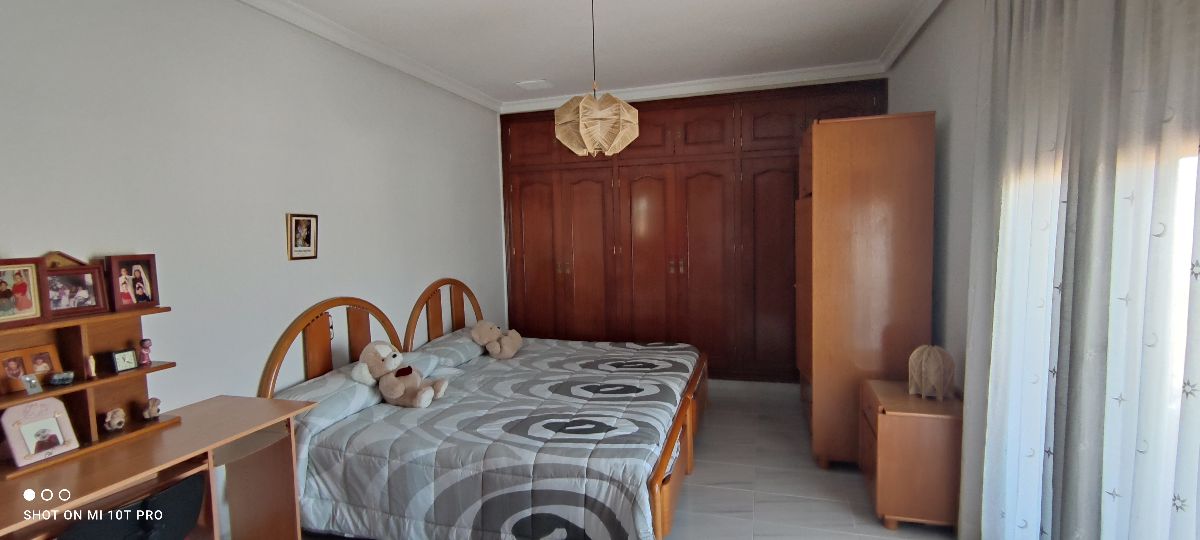 For sale of house in Huércal-Overa