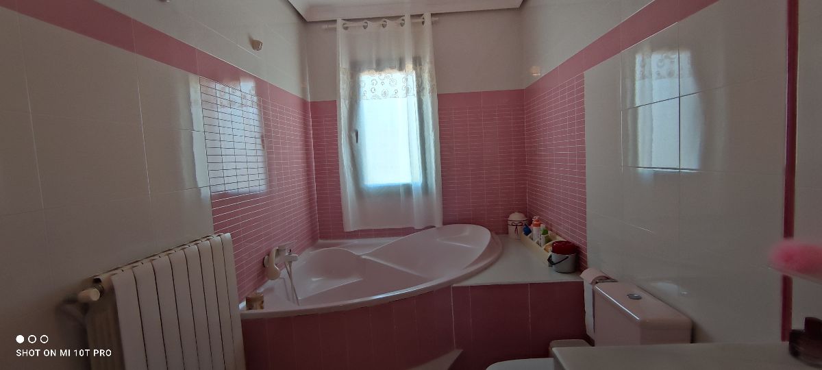 For sale of house in Huércal-Overa