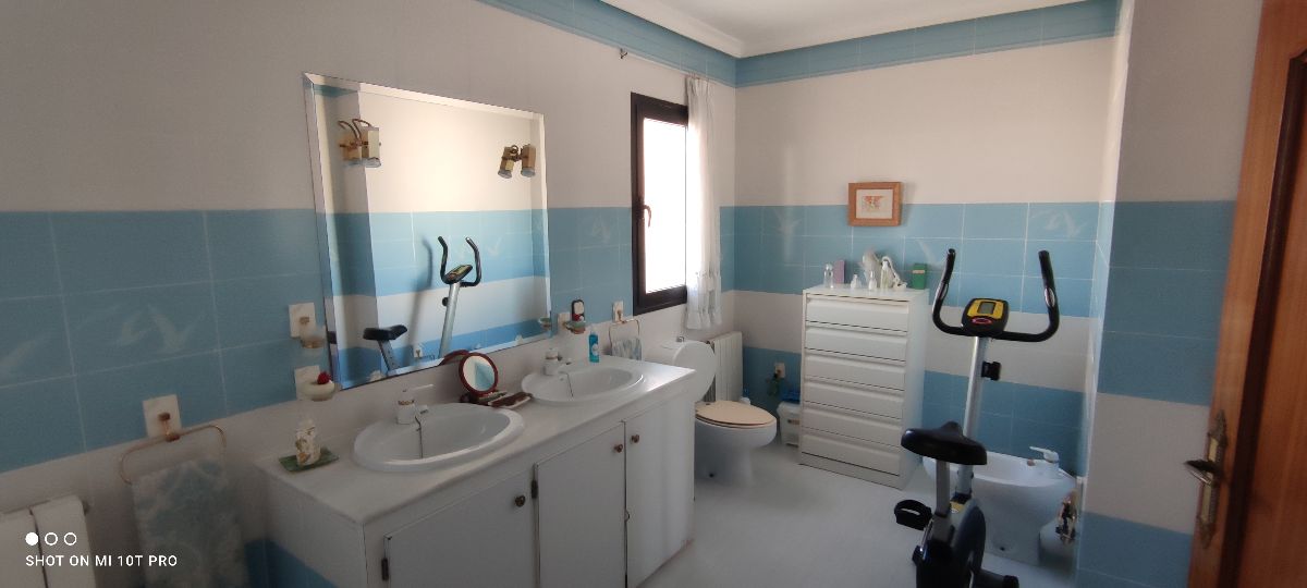 For sale of house in Huércal-Overa