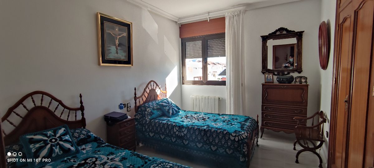 For sale of house in Huércal-Overa