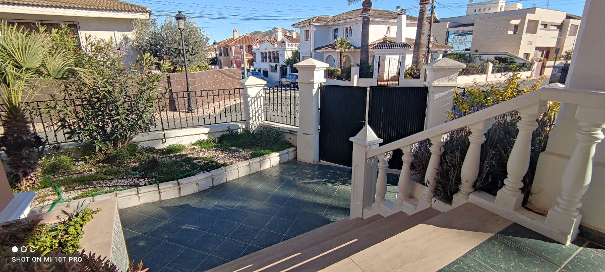 For sale of house in Huércal-Overa
