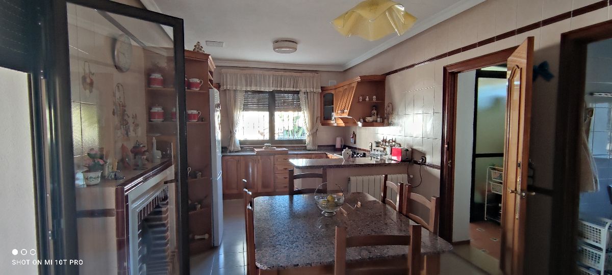 For sale of house in Huércal-Overa