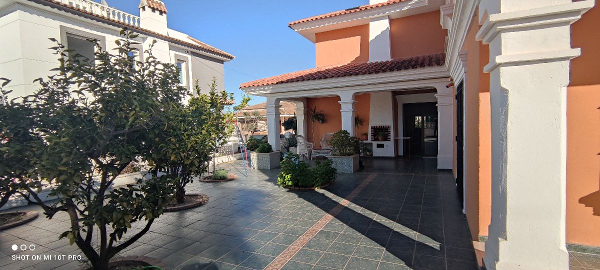 For sale of house in Huércal-Overa
