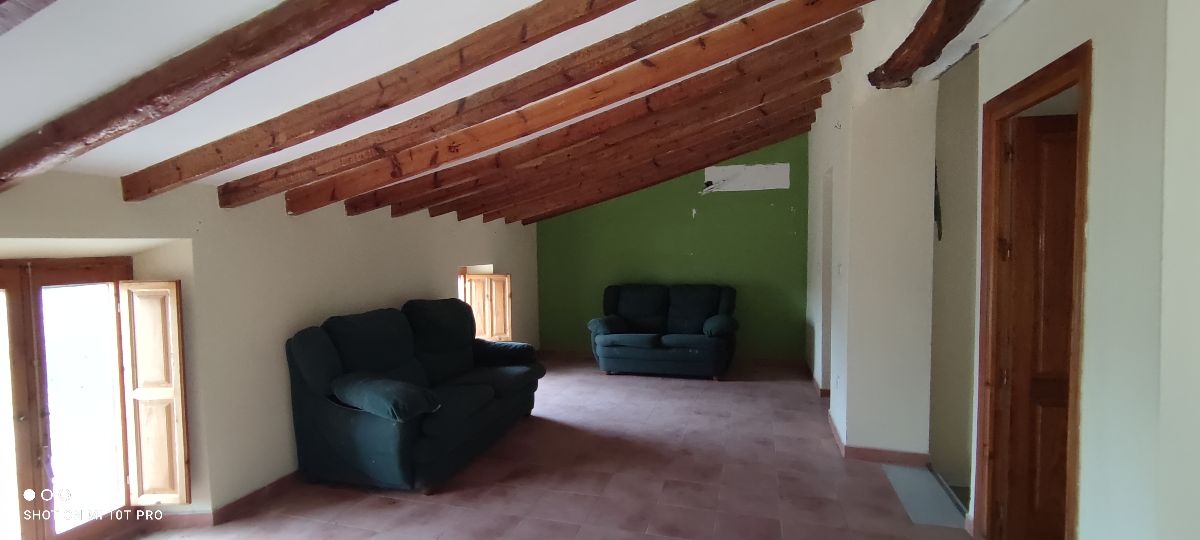 For sale of house in Arboleas