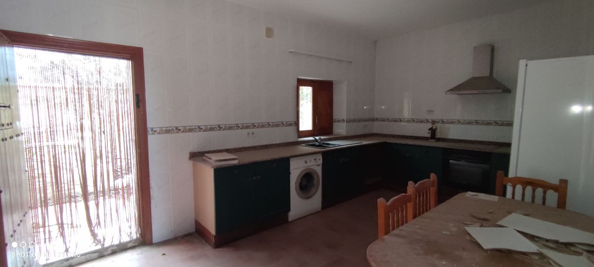 For sale of house in Arboleas
