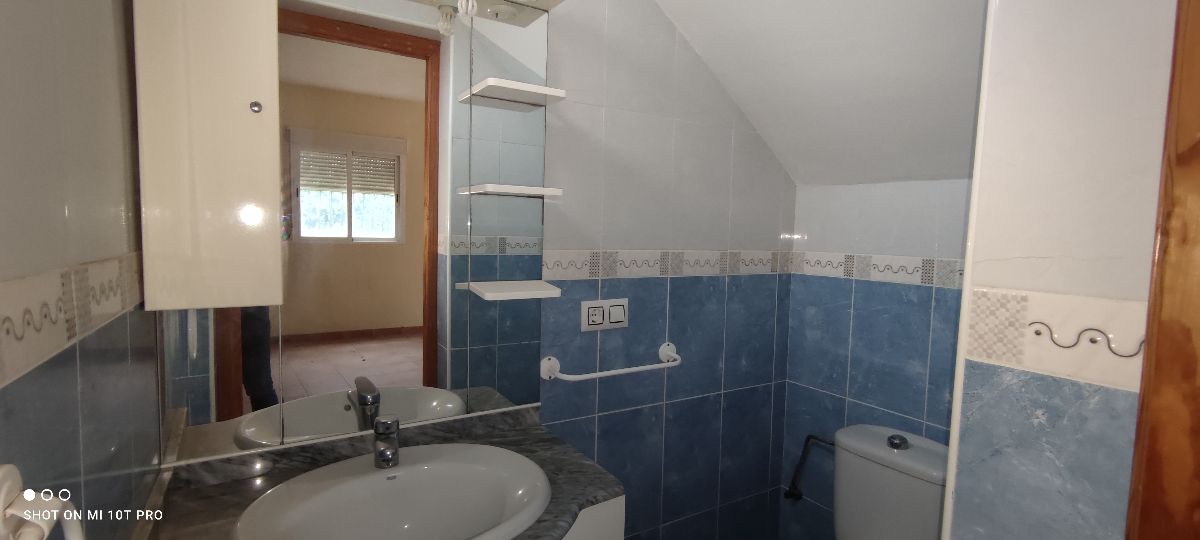 For sale of house in Arboleas