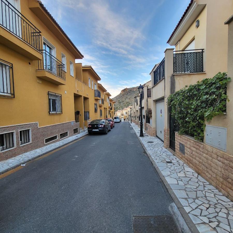 Venta de casa en Macael