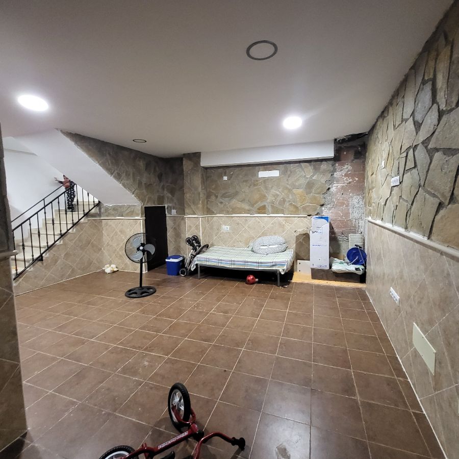 Venta de casa en Macael