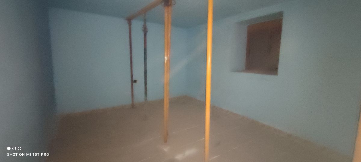 For sale of house in Vélez-Rubio