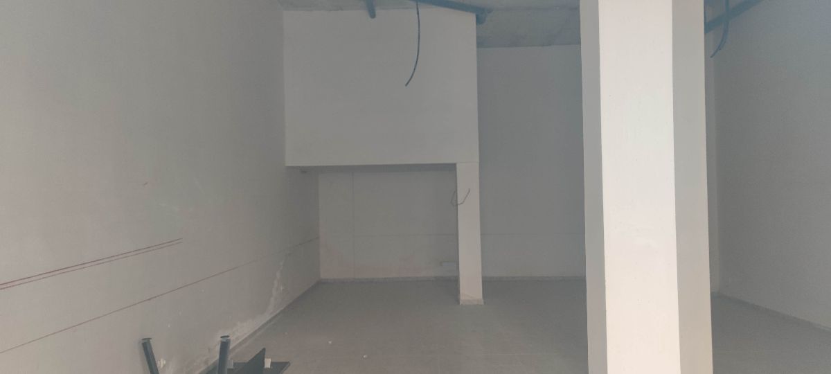 For sale of commercial in Macael