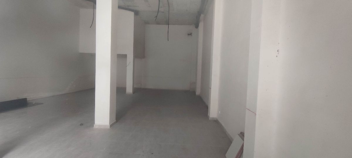 For sale of commercial in Macael