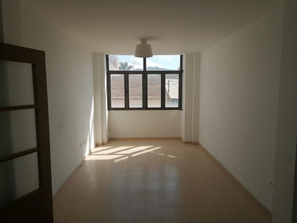 For sale of flat in Huércal-Overa