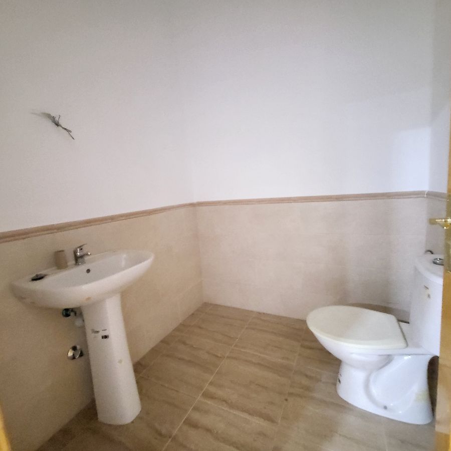 For rent of commercial in Albox