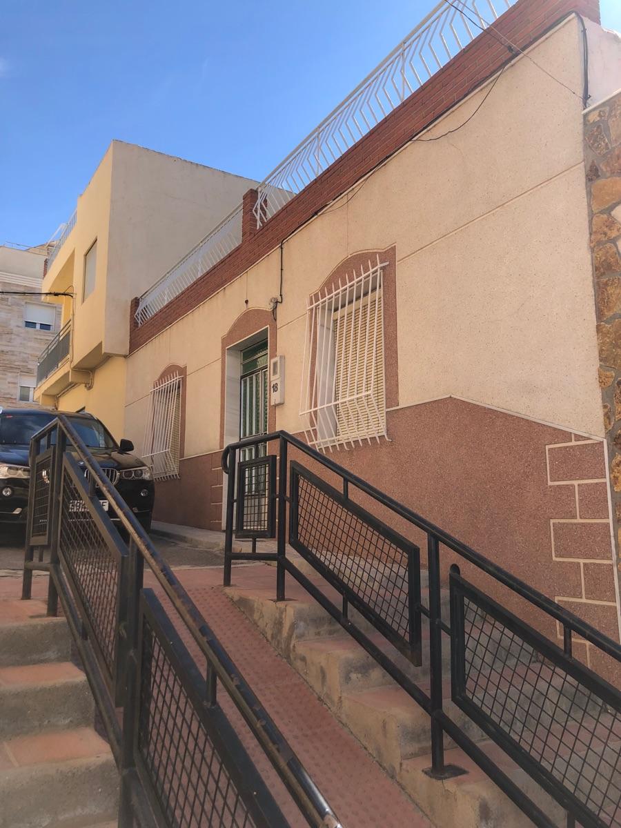For sale of house in Albox