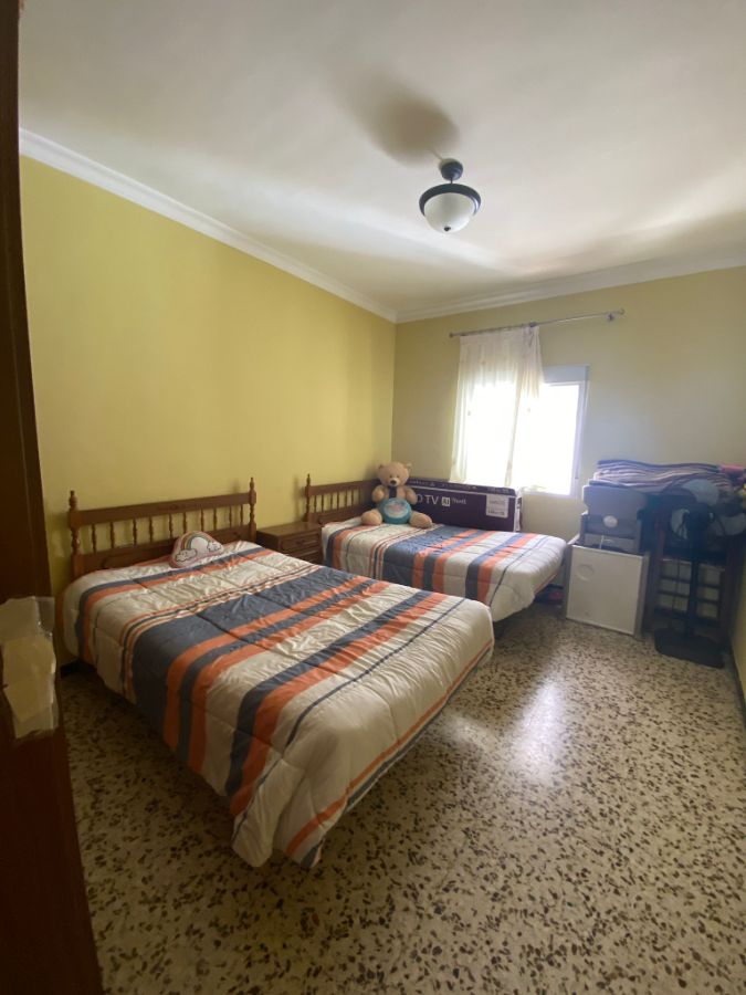 For sale of house in Vélez-Rubio