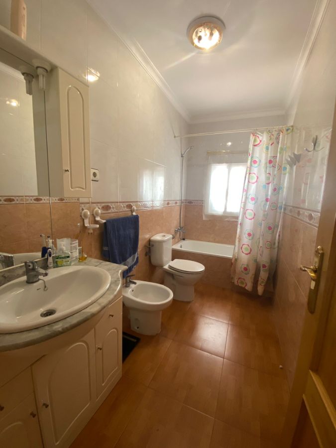 For sale of house in Vélez-Rubio