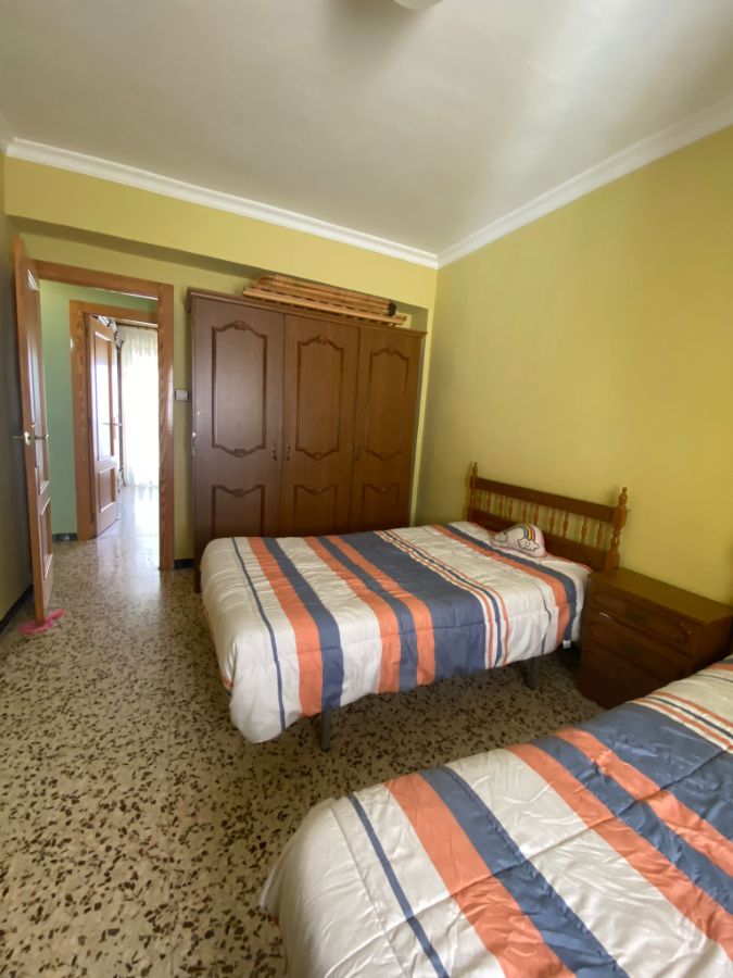 For sale of house in Vélez-Rubio
