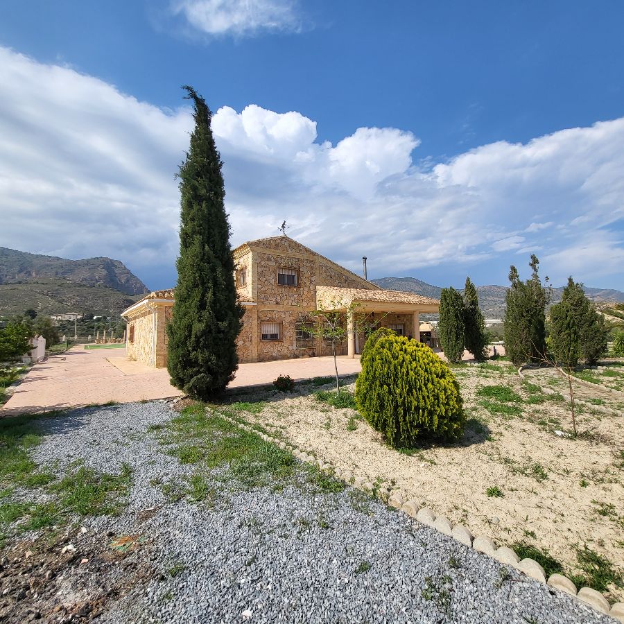 For sale of house in Olula del Río