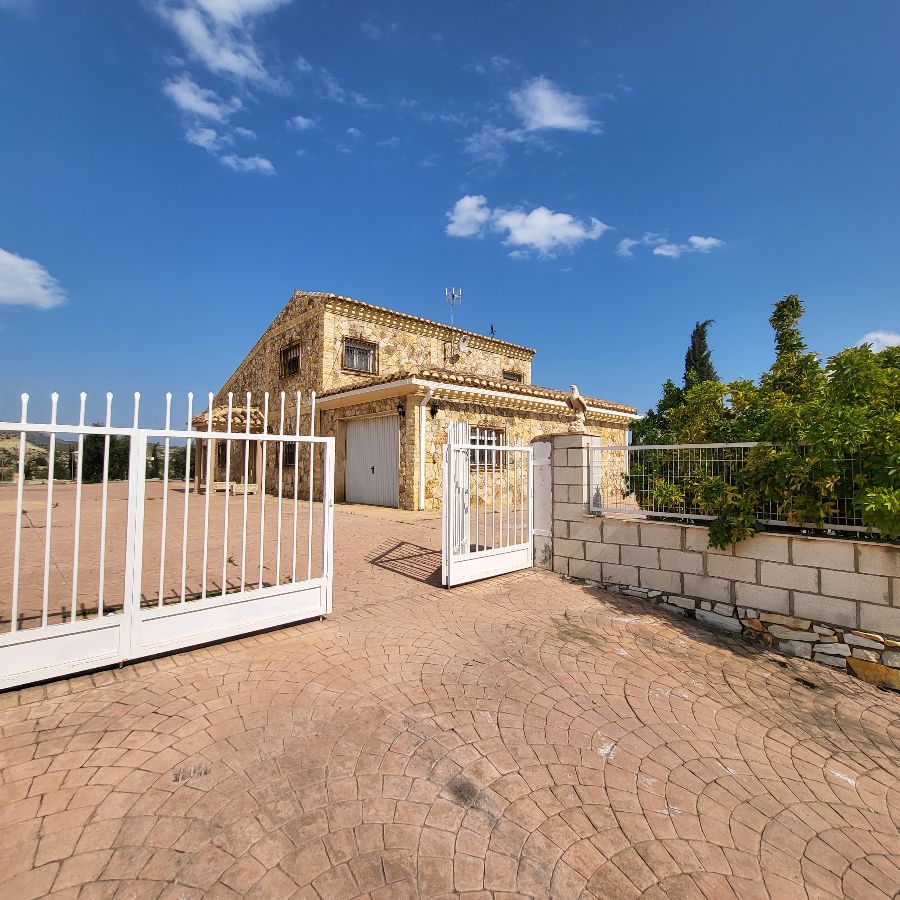 For sale of house in Olula del Río