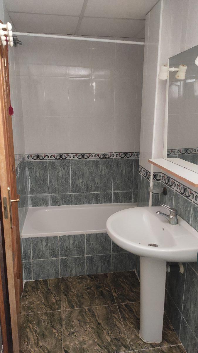 For sale of apartment in Garrucha