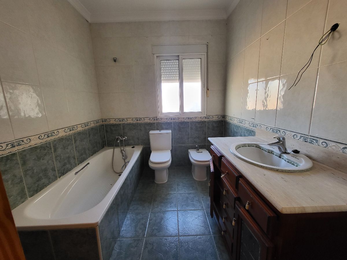 For sale of house in Cantoria