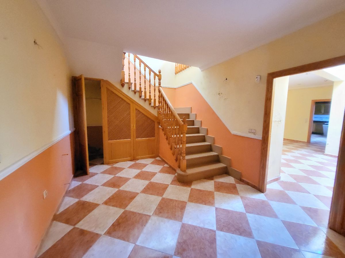 For sale of house in Cantoria