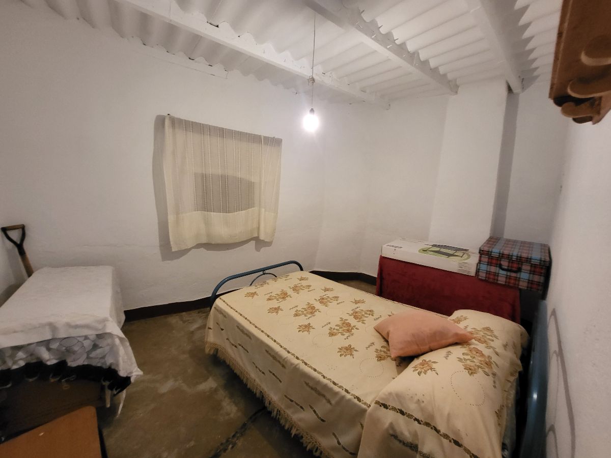 For sale of house in Sierro