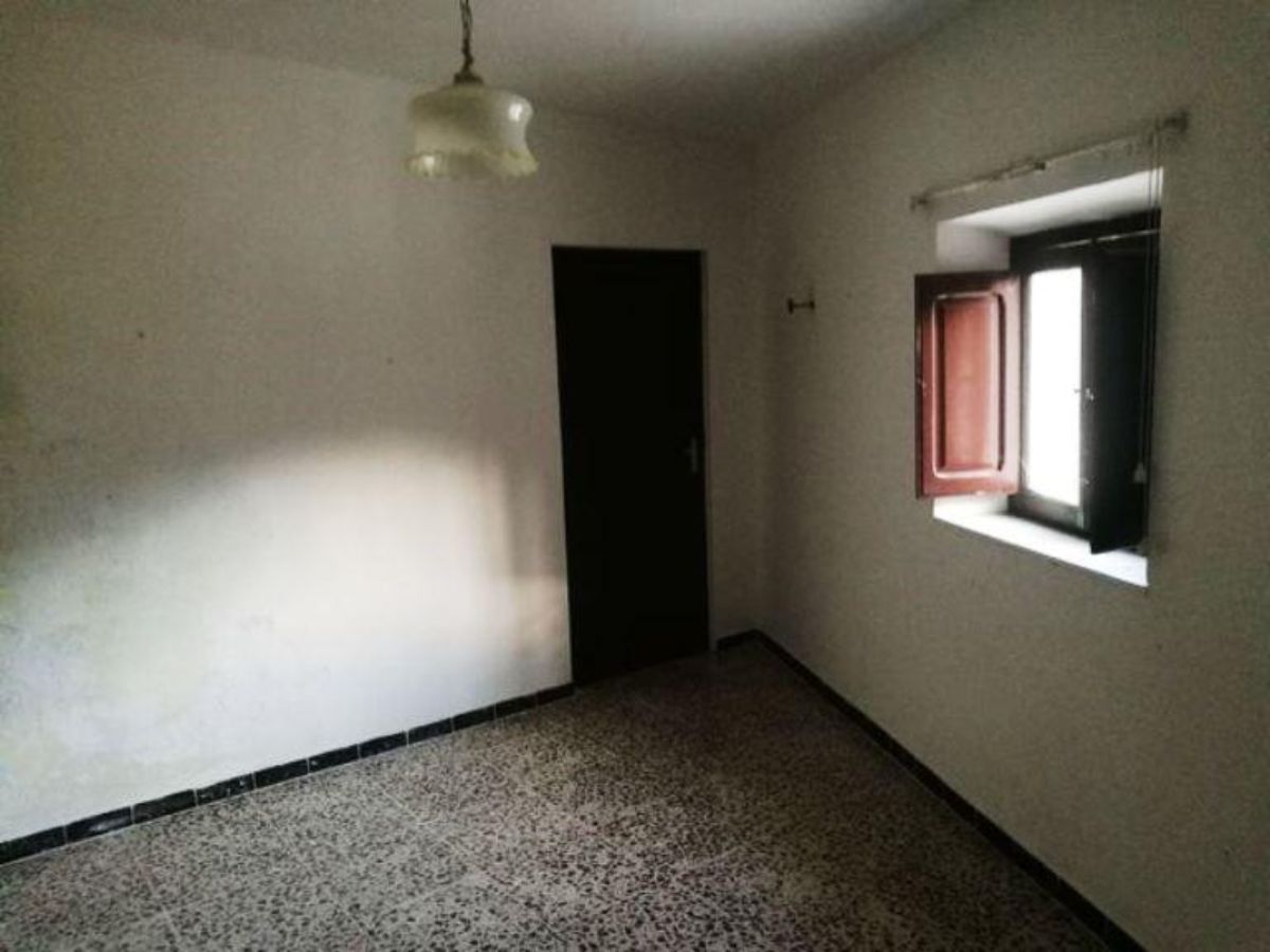 Venta de casa en Laroya