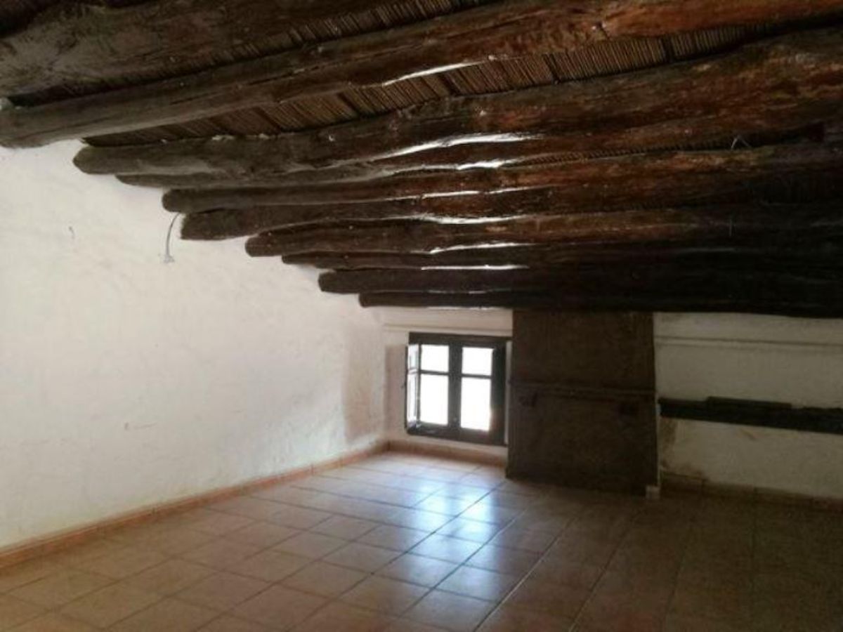Venta de casa en Laroya