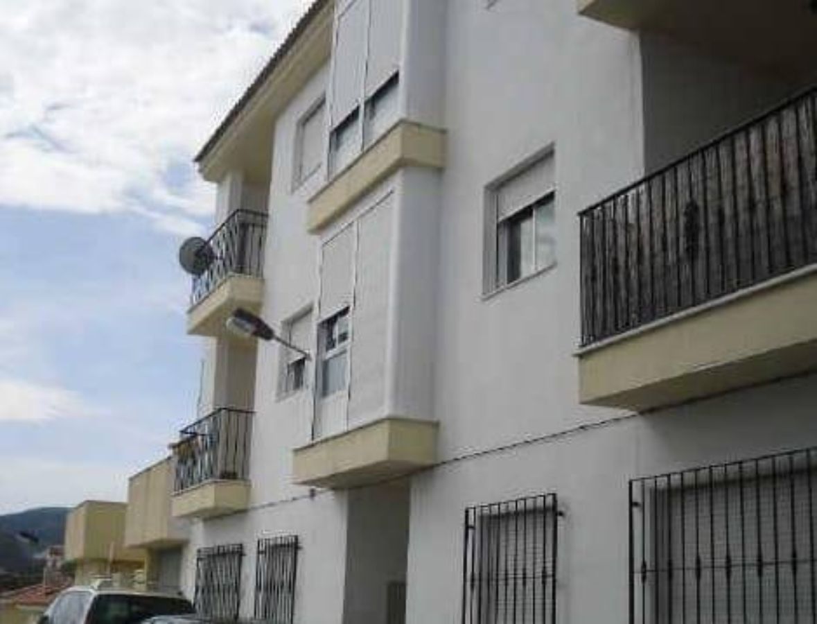 For sale of flat in Olula del Río