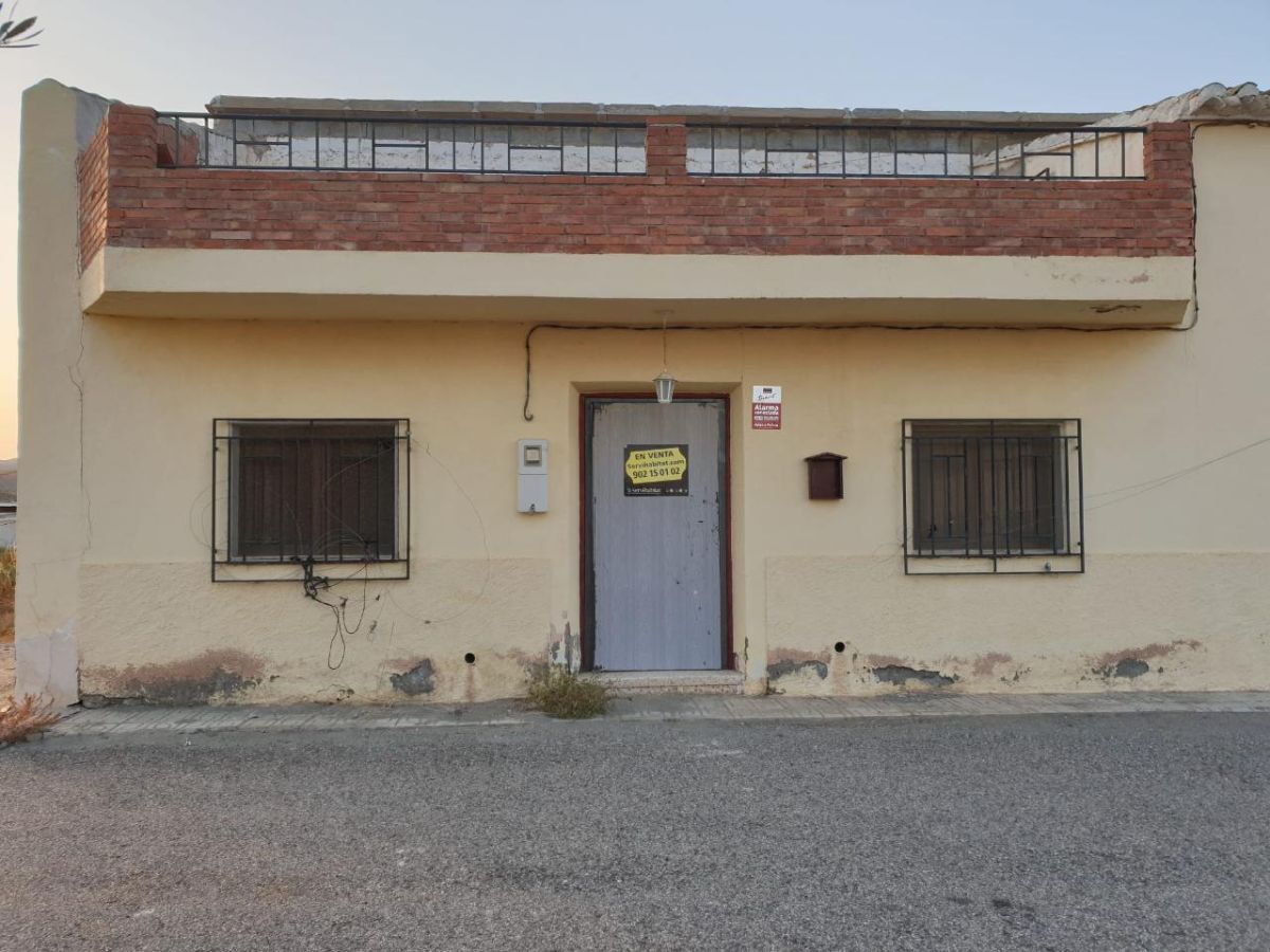 For sale of house in Huércal-Overa