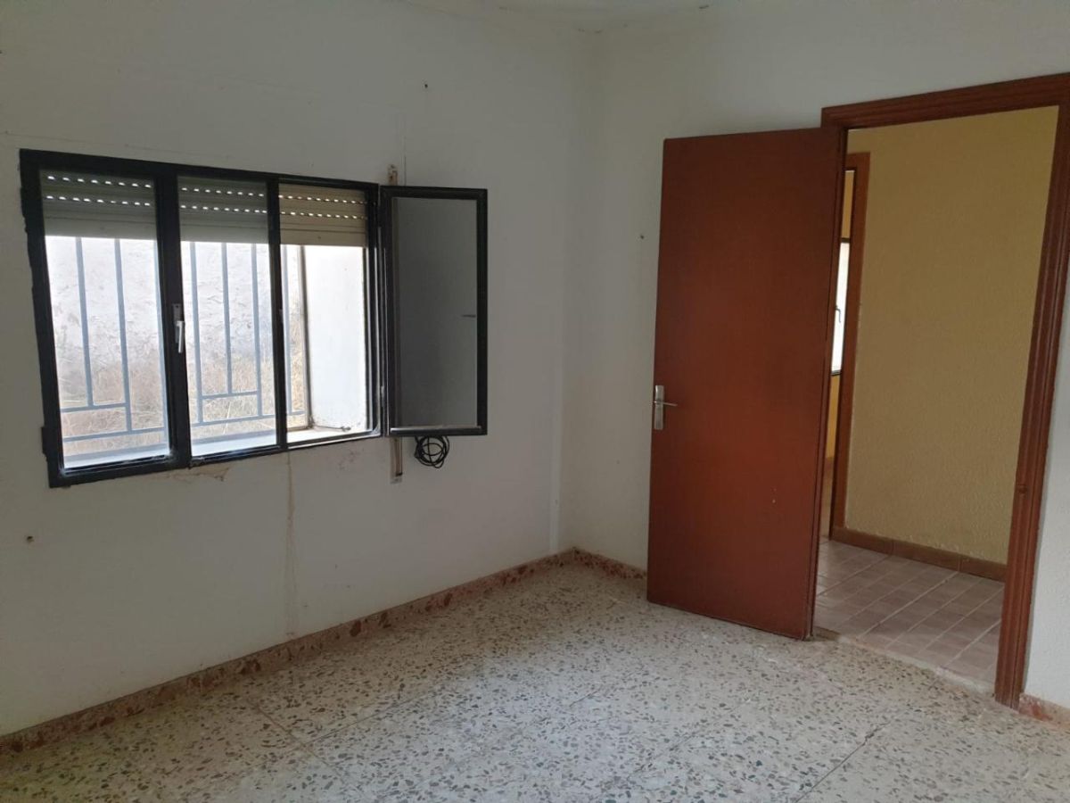 For sale of house in Huércal-Overa