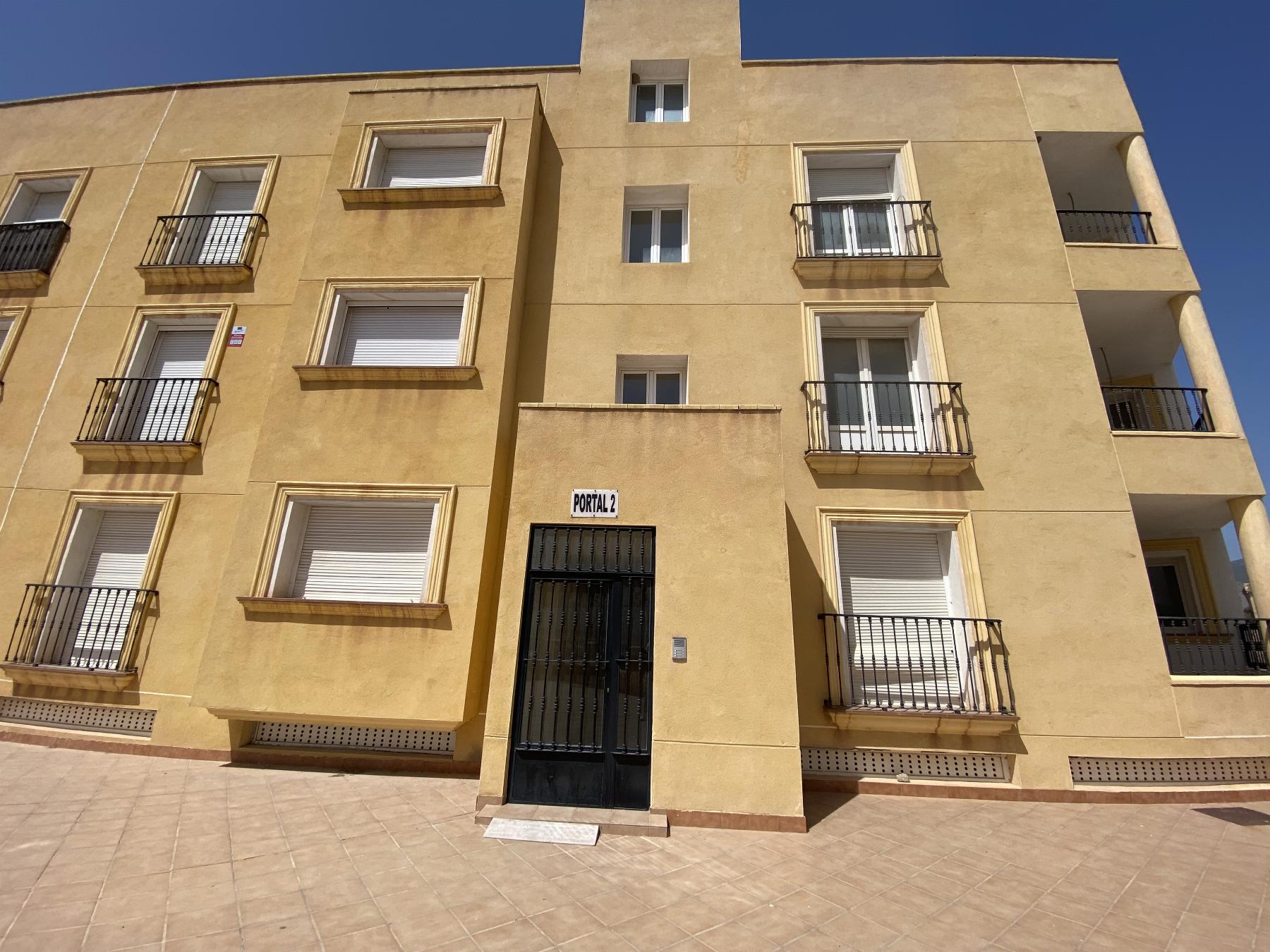For sale of flat in Olula del Río