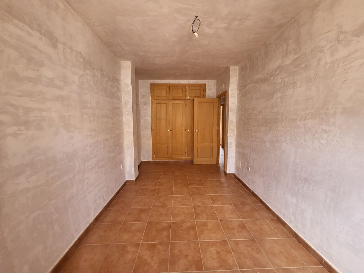 For sale of house in Lubrín