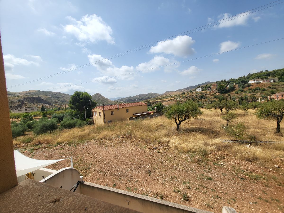 For sale of house in Lubrín